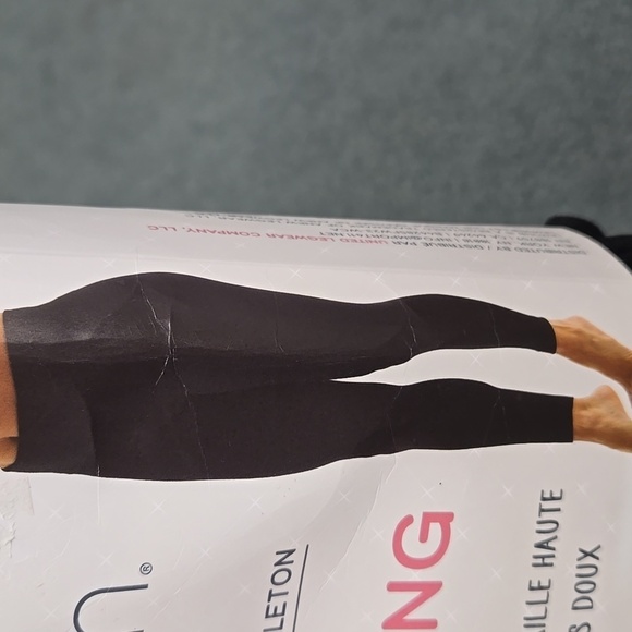 Lemon Pants - Lemon Size XL Black and Dark Grey Fleece Lined High Waisted Seamless Leg…